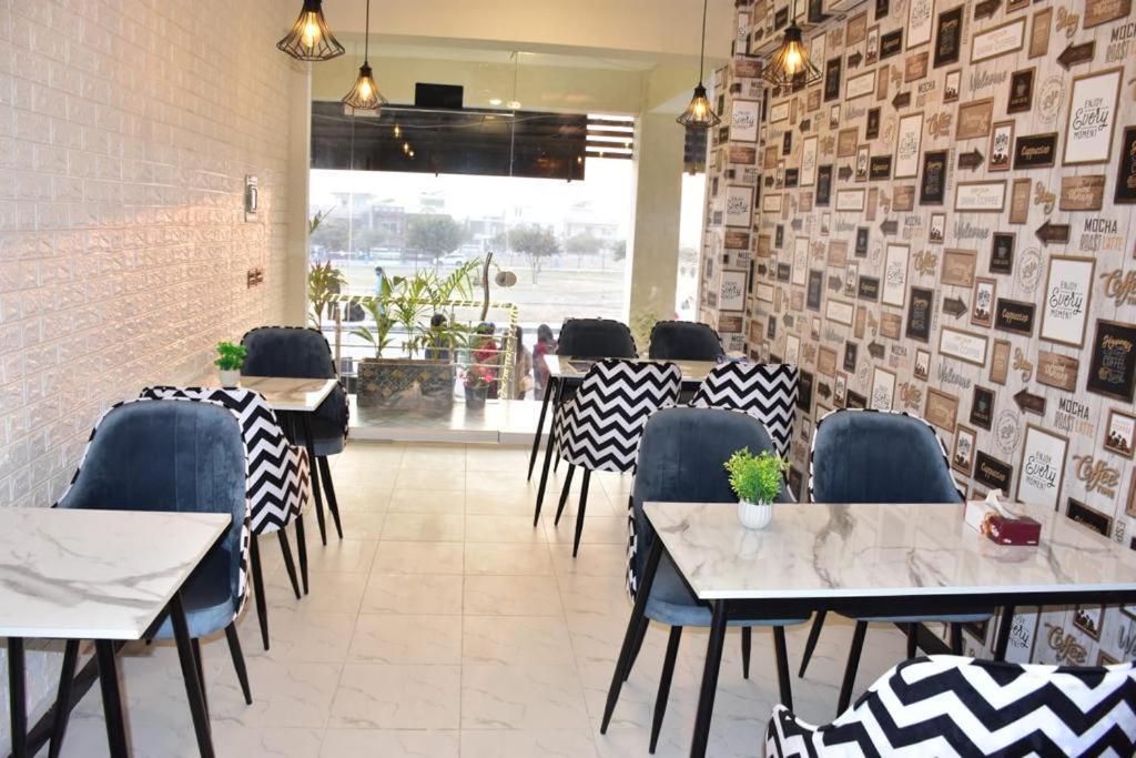 Motorway Majesty Suites Islamabad - Near Islamabad International Airport And Motorway 外观 照片