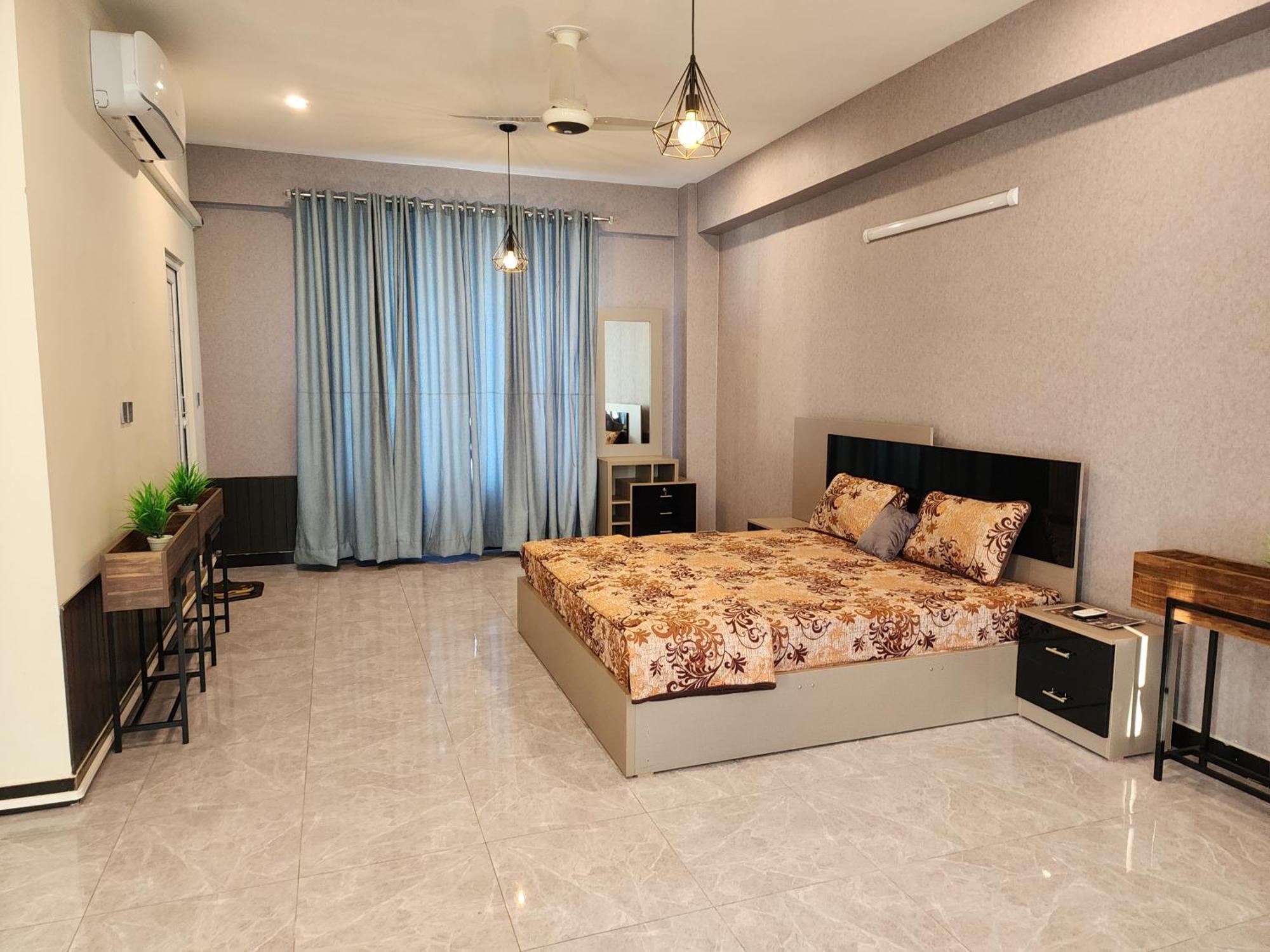 Motorway Majesty Suites Islamabad - Near Islamabad International Airport And Motorway 客房 照片