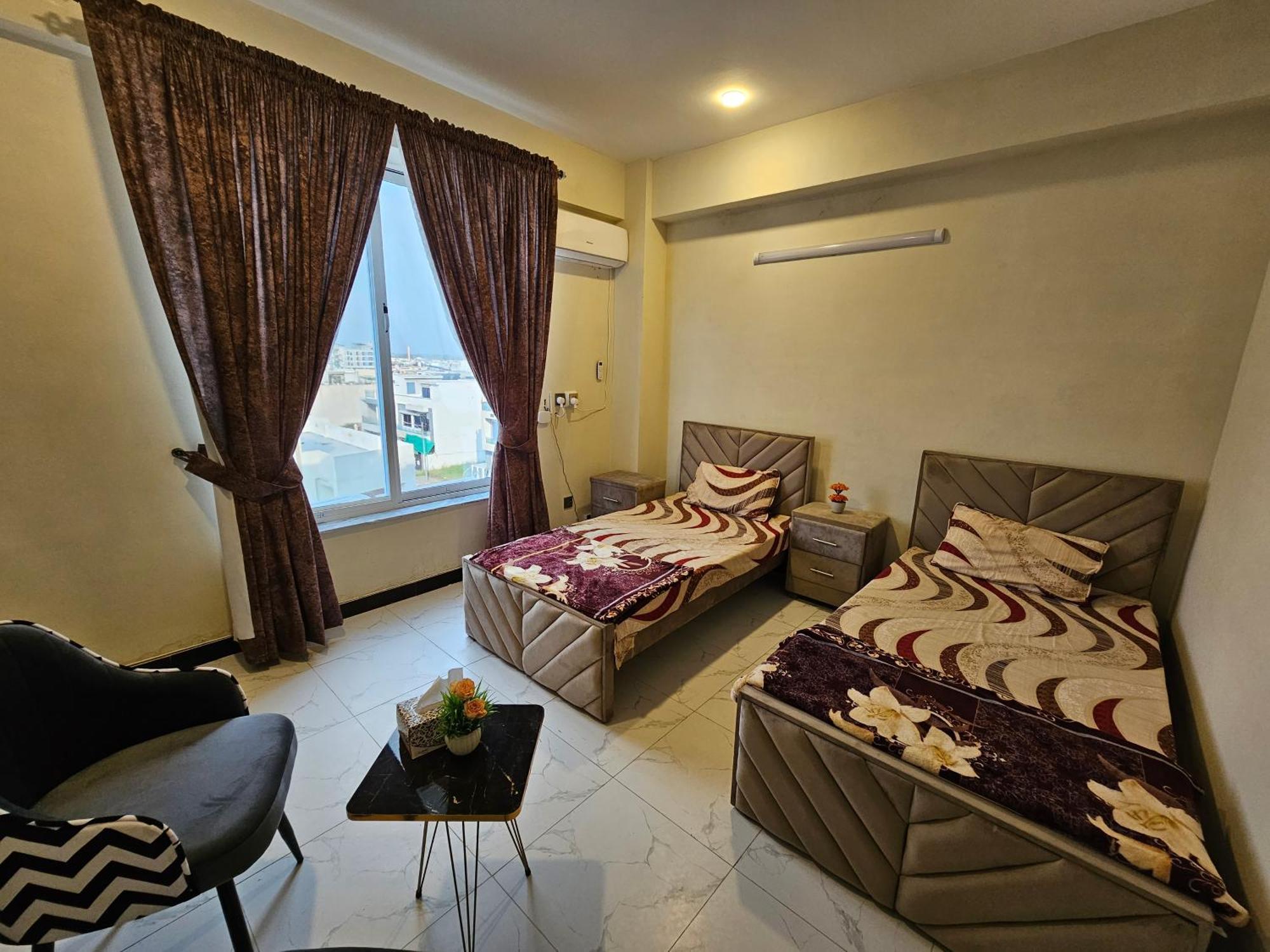 Motorway Majesty Suites Islamabad - Near Islamabad International Airport And Motorway 客房 照片