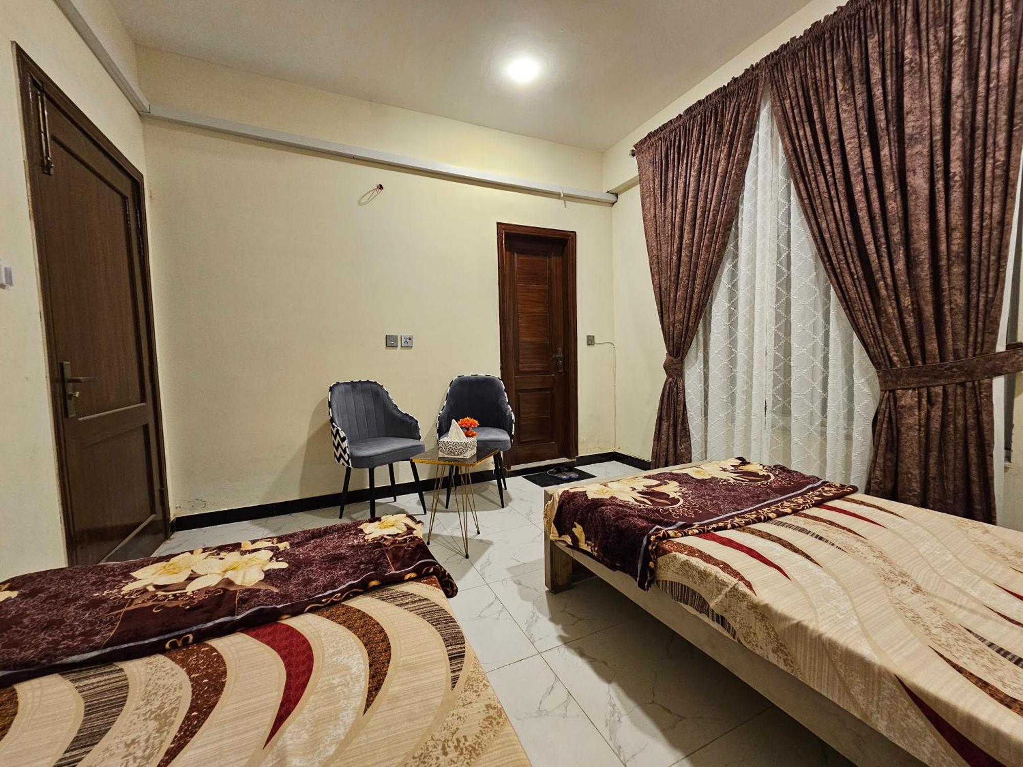 Motorway Majesty Suites Islamabad - Near Islamabad International Airport And Motorway 客房 照片