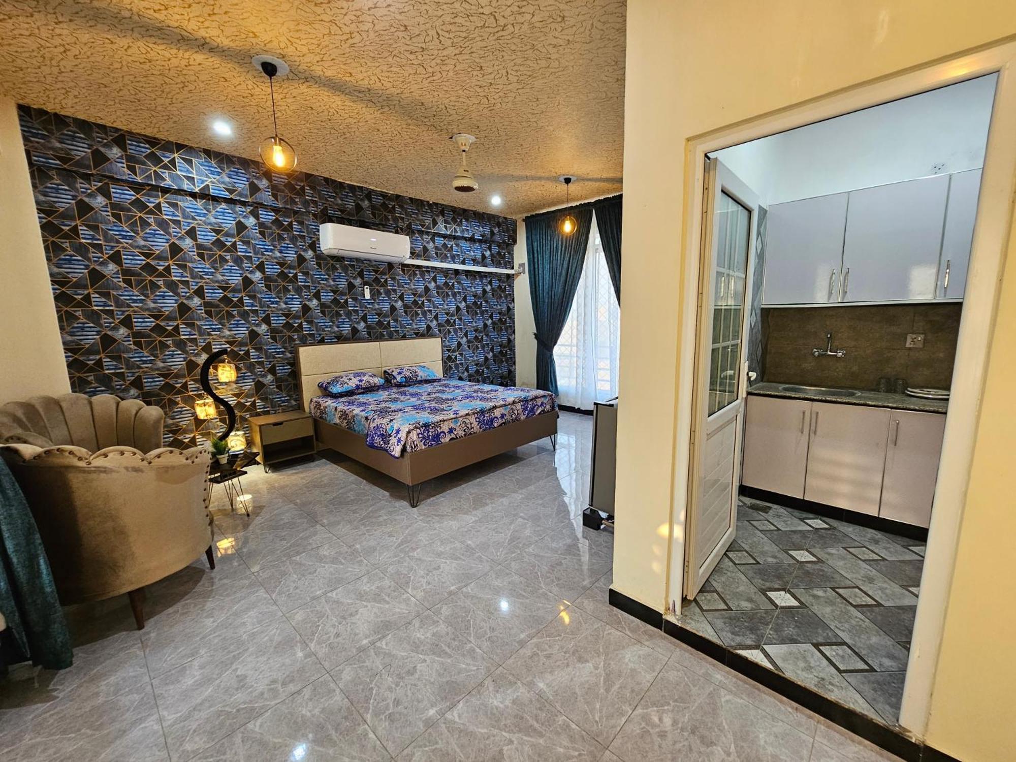Motorway Majesty Suites Islamabad - Near Islamabad International Airport And Motorway 客房 照片