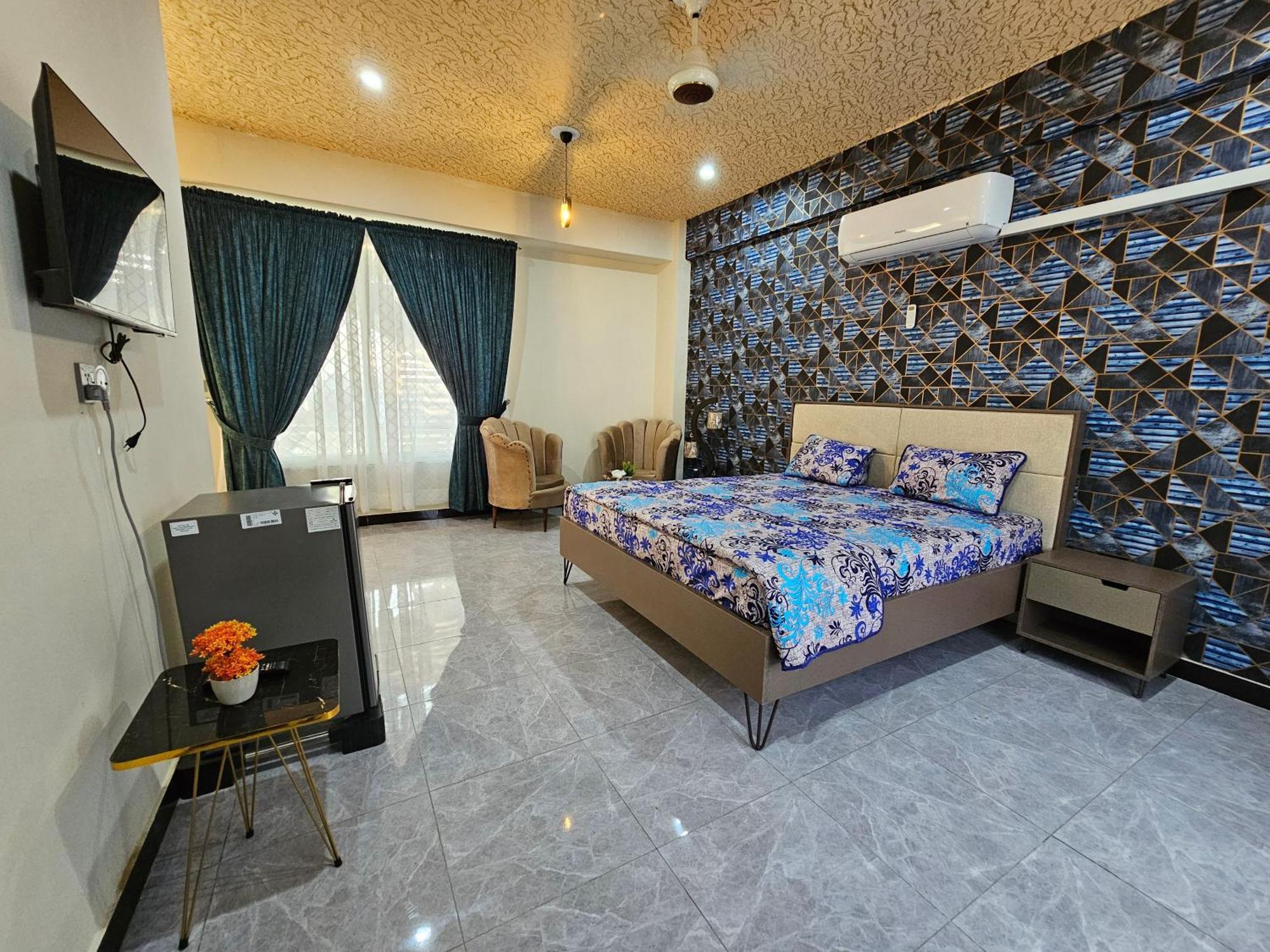 Motorway Majesty Suites Islamabad - Near Islamabad International Airport And Motorway 客房 照片